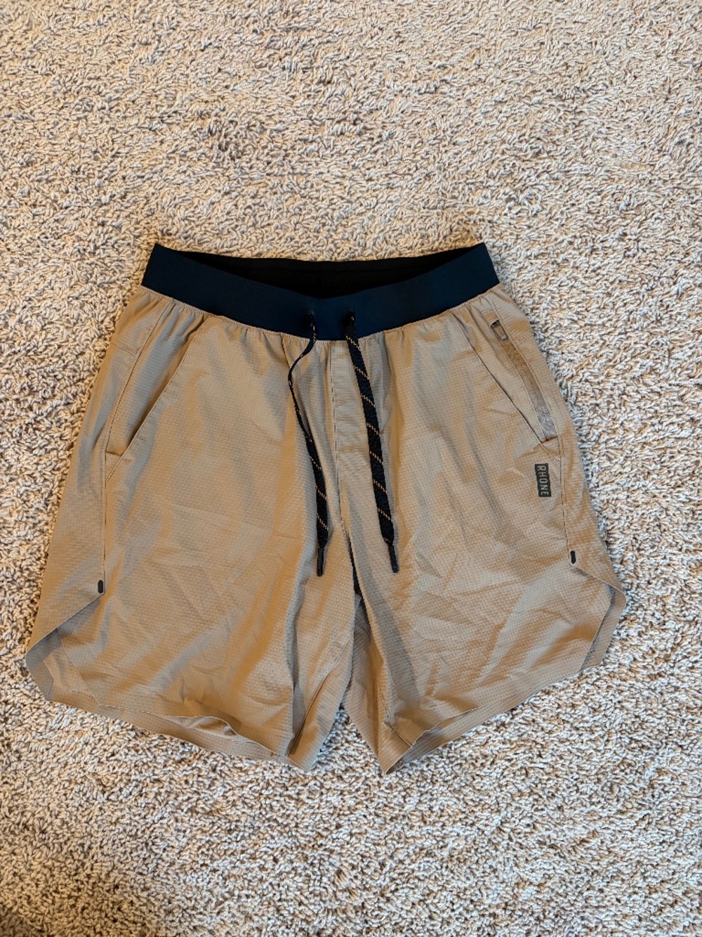 Rhône Invictus Ripstop Short - Unlined - 7" -  Light sand / tan / taupe